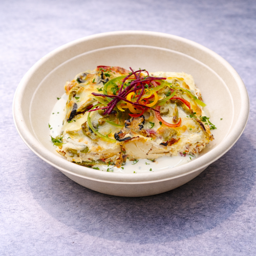 Chicken with fajita vegetable with bechamel sauce